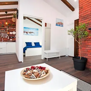 The Attic Apartment